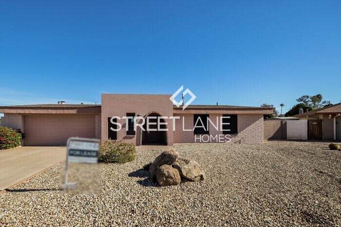Primary Photo - Charming 3 Bedroom in Phoenix!