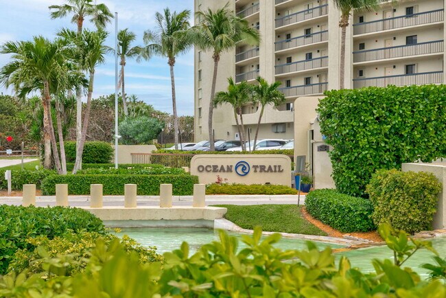 Foto del edificio - 400 Ocean Trail Way