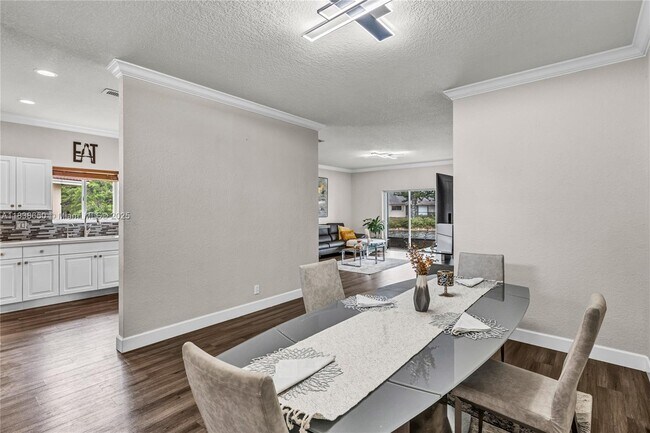 Building Photo - 7602 NW 99th Terrace