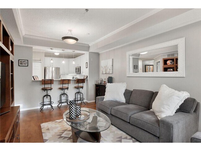 Foto del edificio - 645 N 1st St