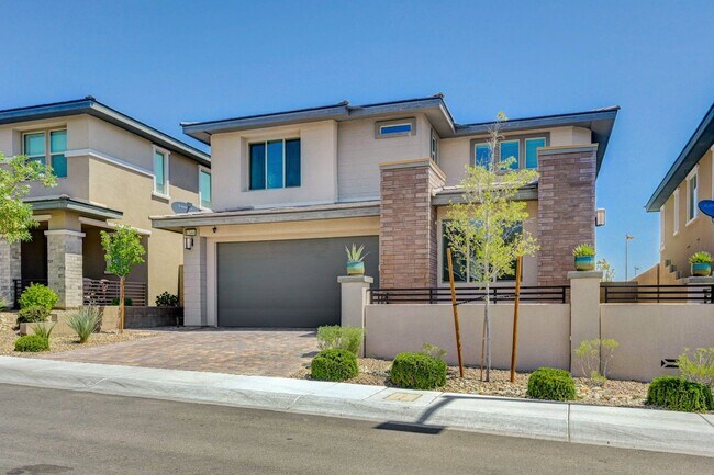 Building Photo - Experience Luxury Summerlin living in this 4 Bedroom, 2 Story Property with Sparkling Pool!