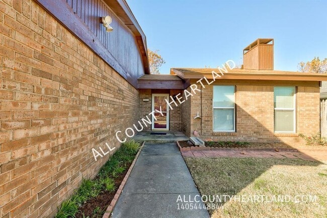 Photo - 841 N Robinson Ave- House