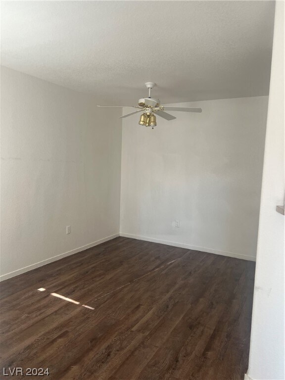 Foto del edificio - 2300 E Silverado Ranch Blvd