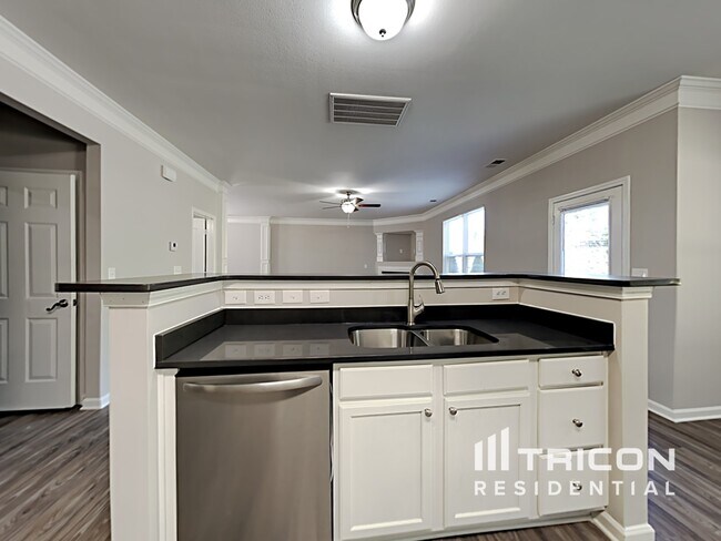 Building Photo - 3825 Quill Court Gastonia NC