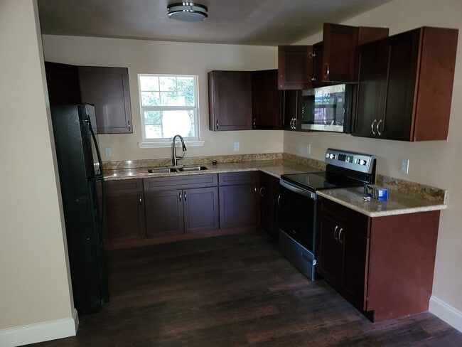 Building Photo - 11750 Newsom Dr