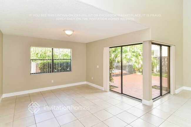 Foto del edificio - 5436 SW 148th Pl