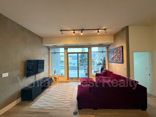 Photo du bâtiment - 1329-1329 Ellis St