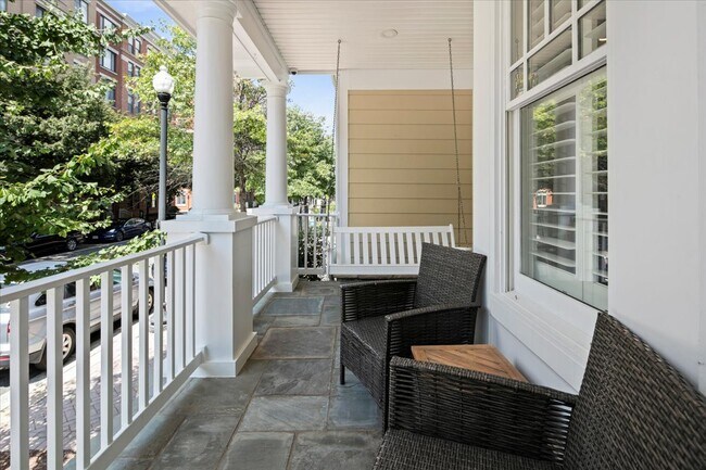 Foto del edificio - 2863 11th St N