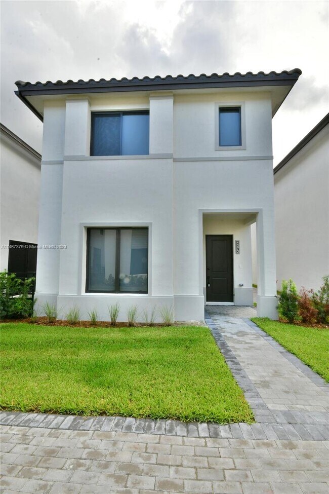 Foto del edificio - 4372 NW 80th Ct