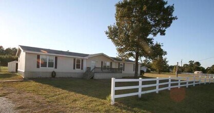 Building Photo - 9824 Stone Ranch Blvd