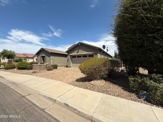 Building Photo - 4045 S Camellia Dr