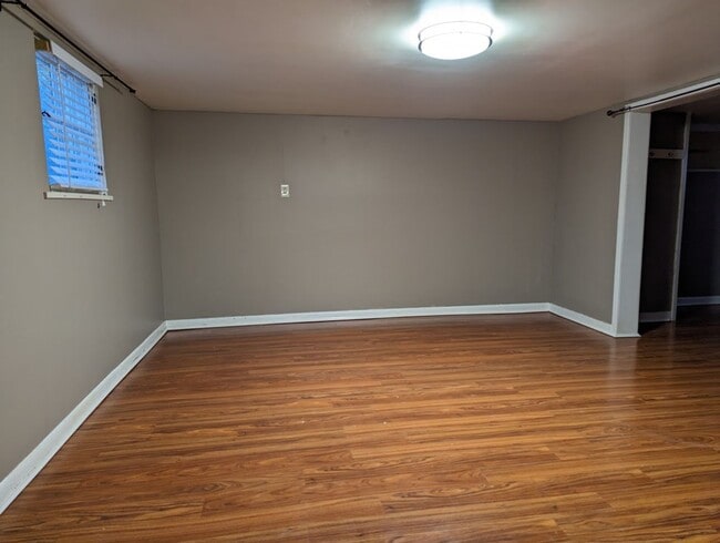 Foto del edificio - Triangle Tops (TTD/TTU) (Silverwolf)