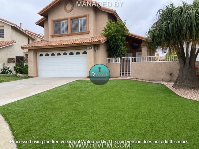 Building Photo - 3 Bedroom Fontana Home Coming Soon