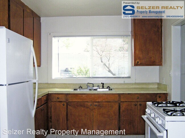 Building Photo - 2 br, 1 bath House - 620 Talmage Rd.