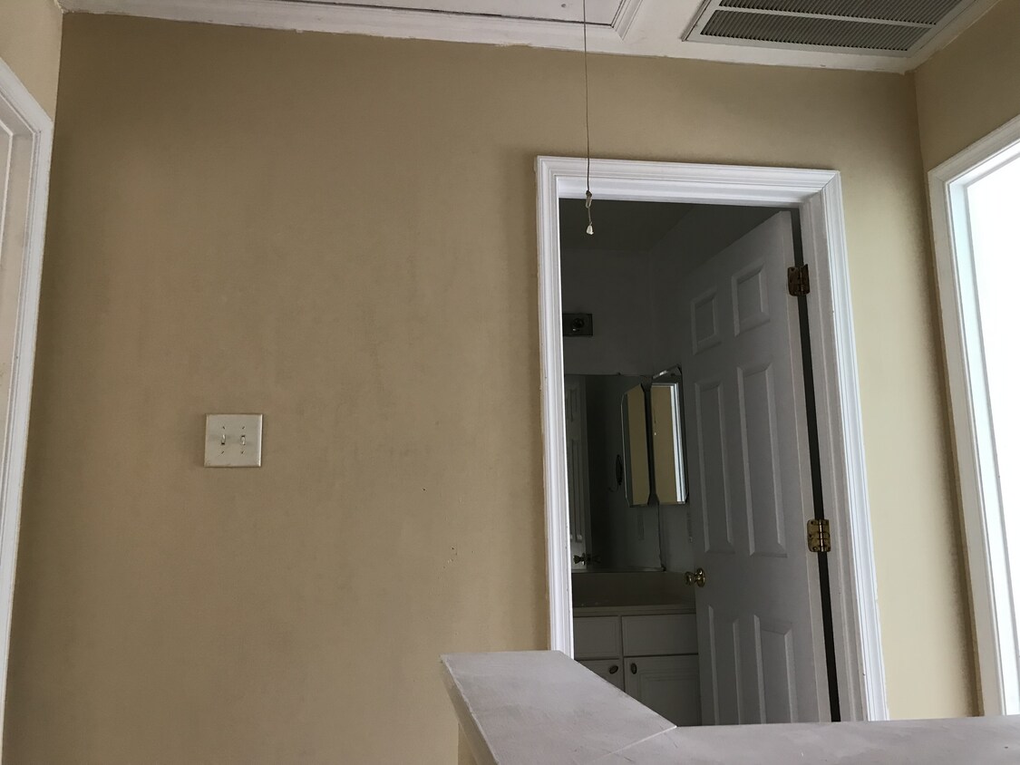 Foto del edificio - 8612 Springwater Dr