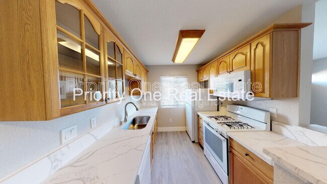 Foto del edificio - 4425 50th St