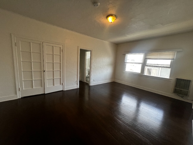 Building Photo - 1740 Winona Blvd