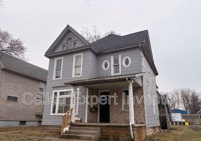 Building Photo - 411 W Williams St