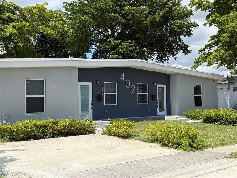 Primary Photo - 409 NW 4th Ave