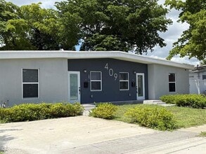 Building Photo - 409 NW 4th Ave