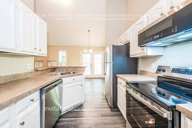 Building Photo - 2704 Kempsford Pl
