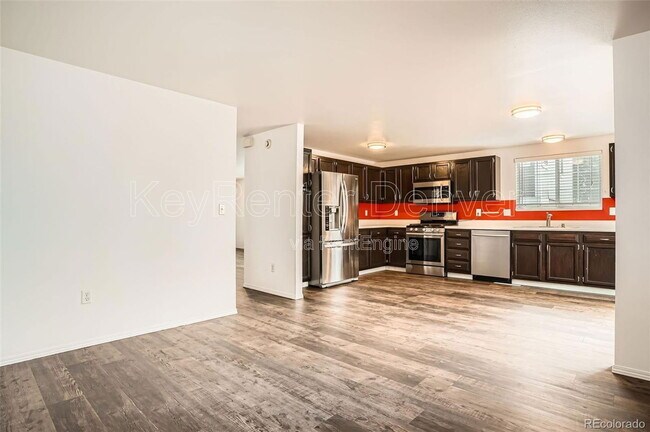 Building Photo - 8057 Bryant St
