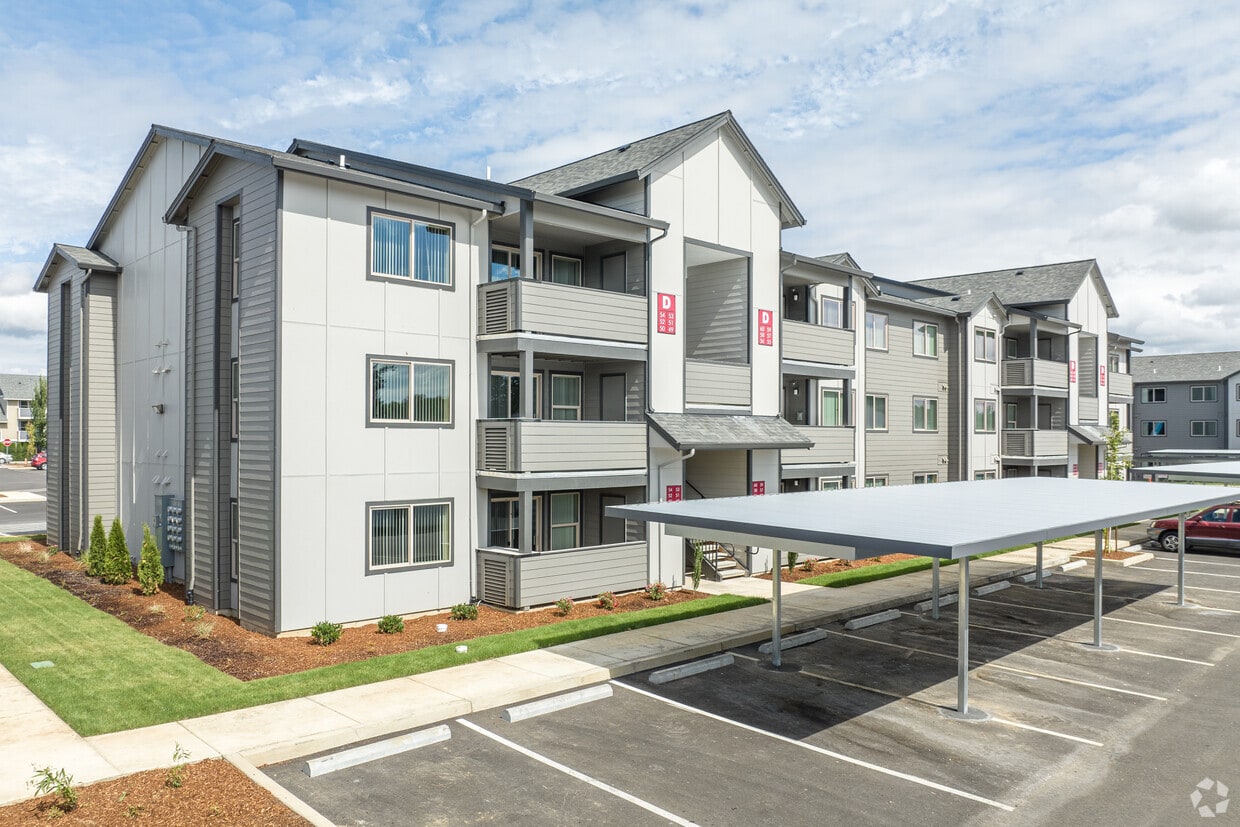Prairie Home on 116 Apartments in Vancouver, WA