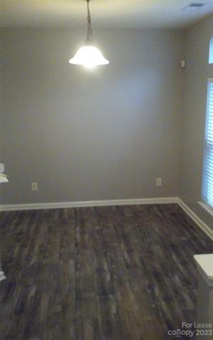 Building Photo - 6172 Prosperity Church Rd