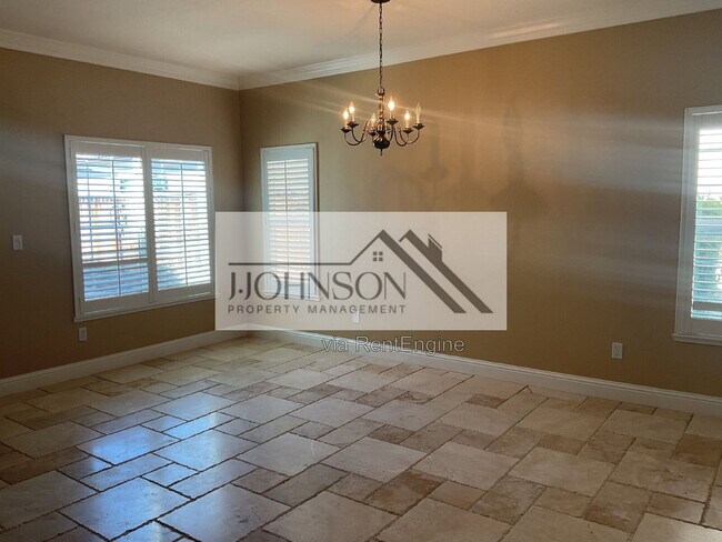 Foto del edificio - 2676 Daisy Ln