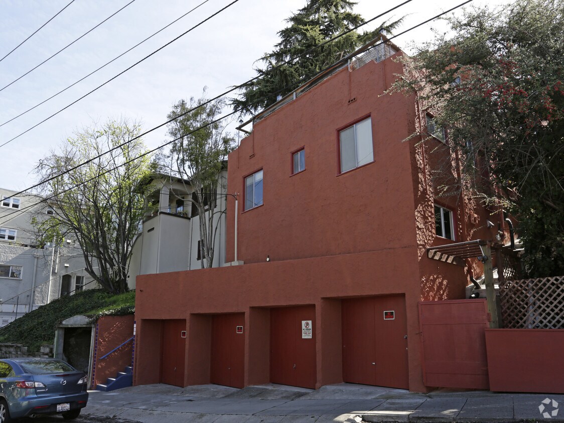 Primary Photo - 942 Vermont St