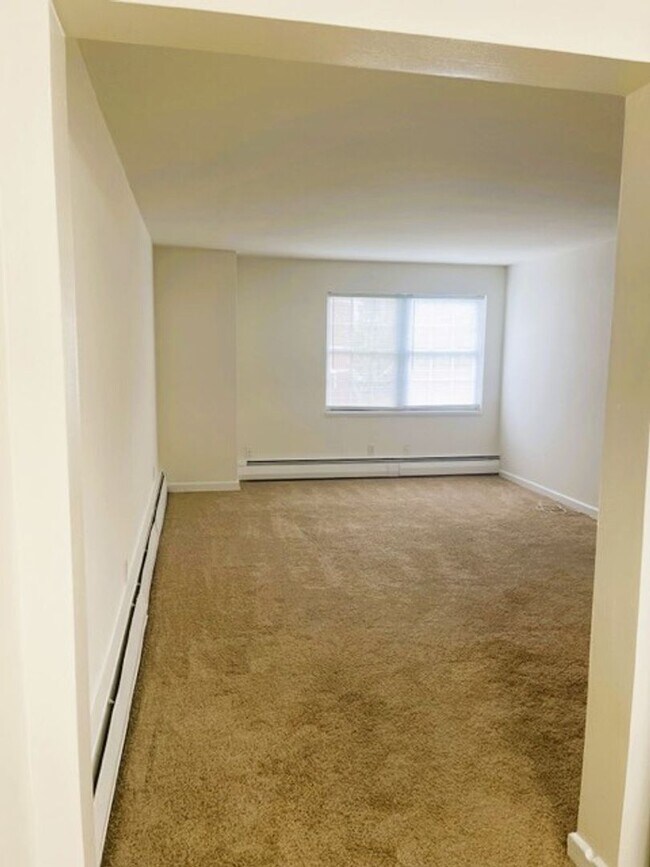 Suburban Square Apartments Apartments in Ardmore, PA