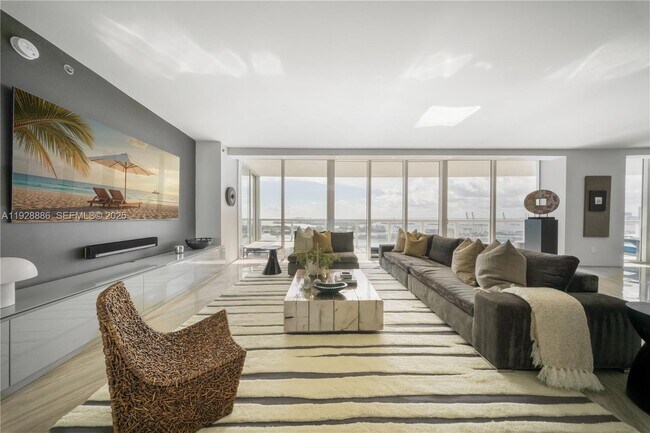 Foto del edificio - 450 Alton Rd