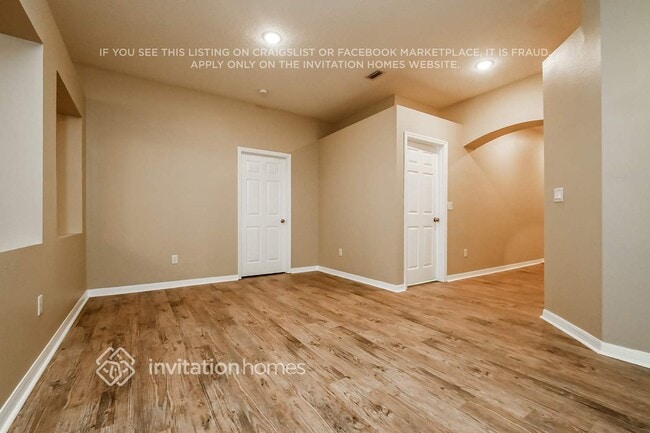 Building Photo - 1527 Emerald Hill Way