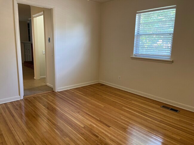 Foto del edificio - 4212 N Locust St
