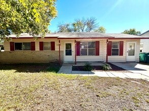 Building Photo - 206 Northview Dr