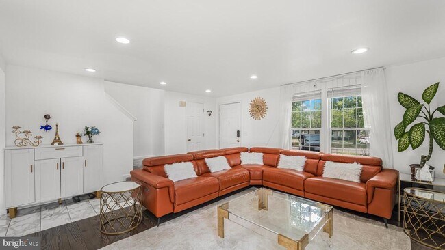 Foto del edificio - 3355 Canton Ct