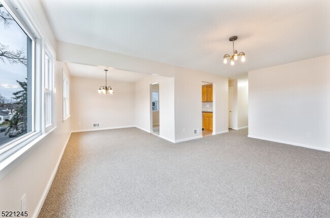 Foto del edificio - 1212 Jeanette Ave