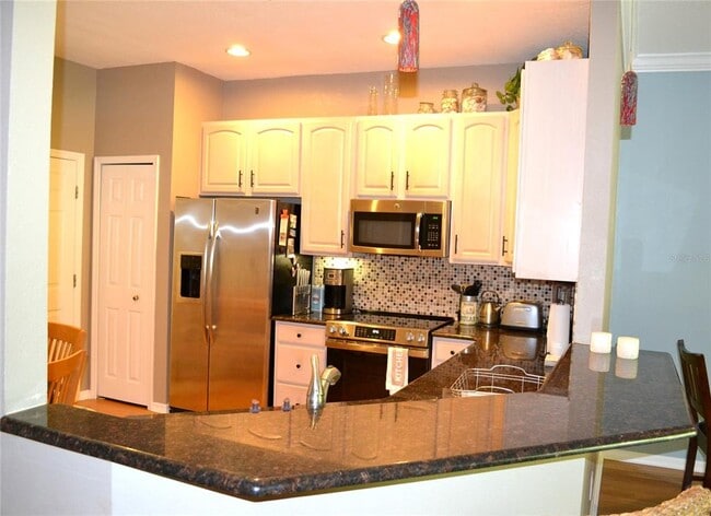 Building Photo - 11158 Kapok Grand Cir