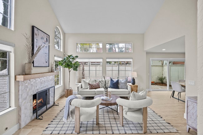 Building Photo - 96 Wild Horse Loop