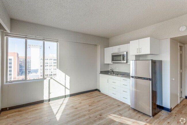 Building Photo - 515 W Sprague Ave