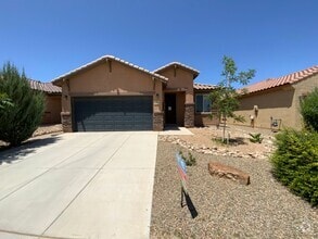 Building Photo - 3455 Llano Vista Loop NE