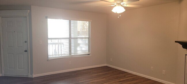 Foto del edificio - Inlet Colony First Floor Oasis!