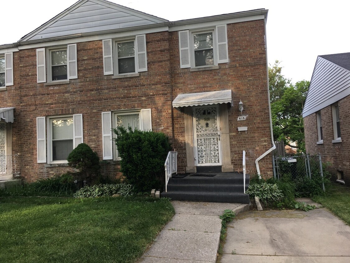 415 Geneva Ave, Bellwood, IL 60104 Townhome Rentals in Bellwood IL