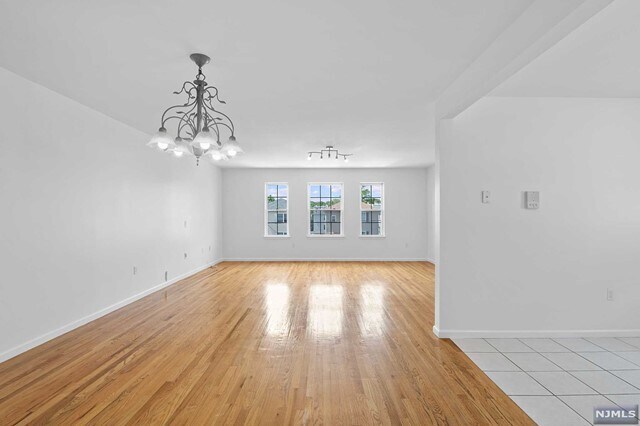 Building Photo - 184 Hillside Ave