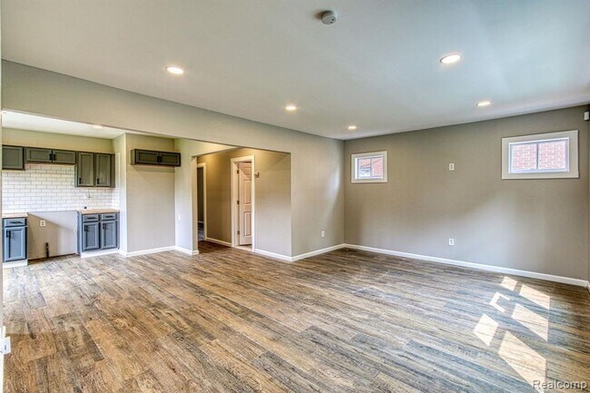 Foto del edificio - 5519 Eastlawn St