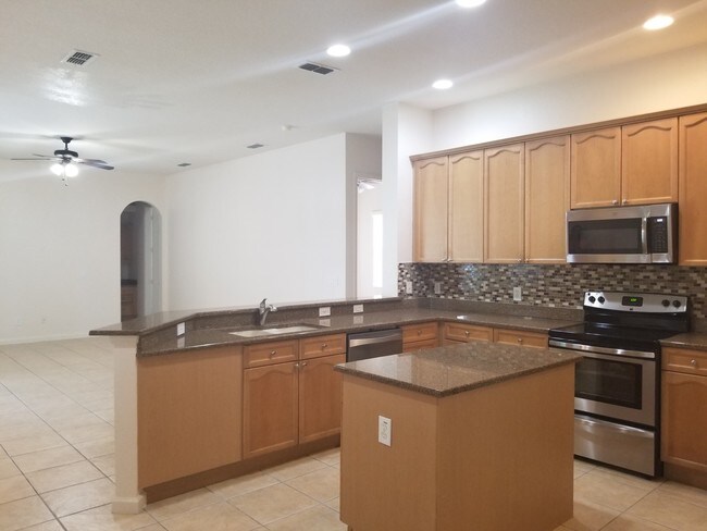 Building Photo - 3506 Forest Ridge Ln