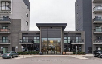 Building Photo - 102 Grovewood Common
