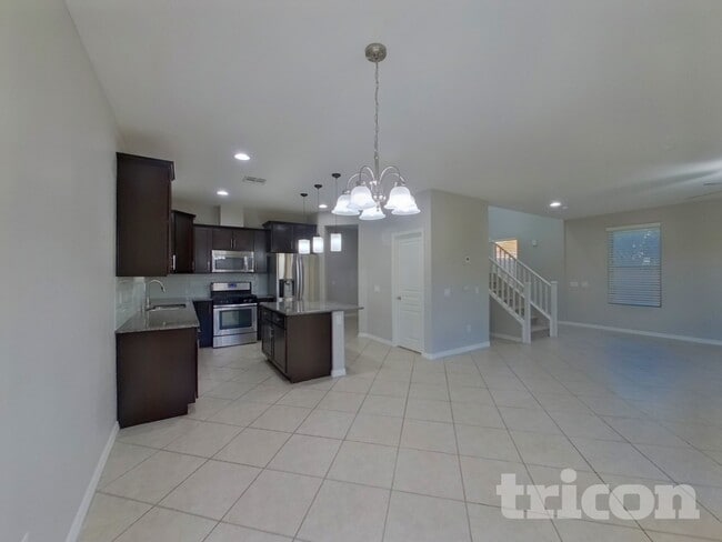 Building Photo - 10250 Copalito Dr