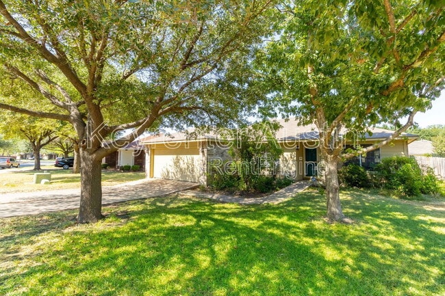 Building Photo - 2557 Vernell Way