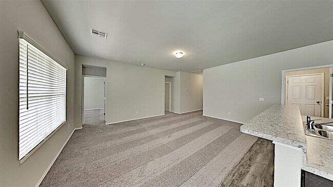 Building Photo - 11512 NW 97th St